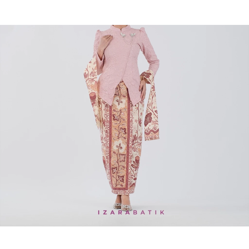 Izarabatik Kartika Series Jacquard Fukuro Bross Set Kebaya Janggan Batik Modern 4