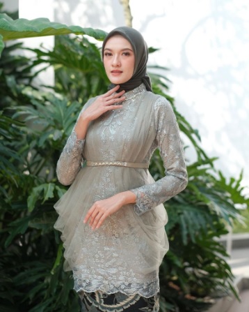 Kebaya Madina Tunik