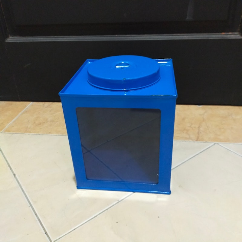 Rumah Tulip Toples Kaleng Krupuk size XL (17x17x21 cm) 5
