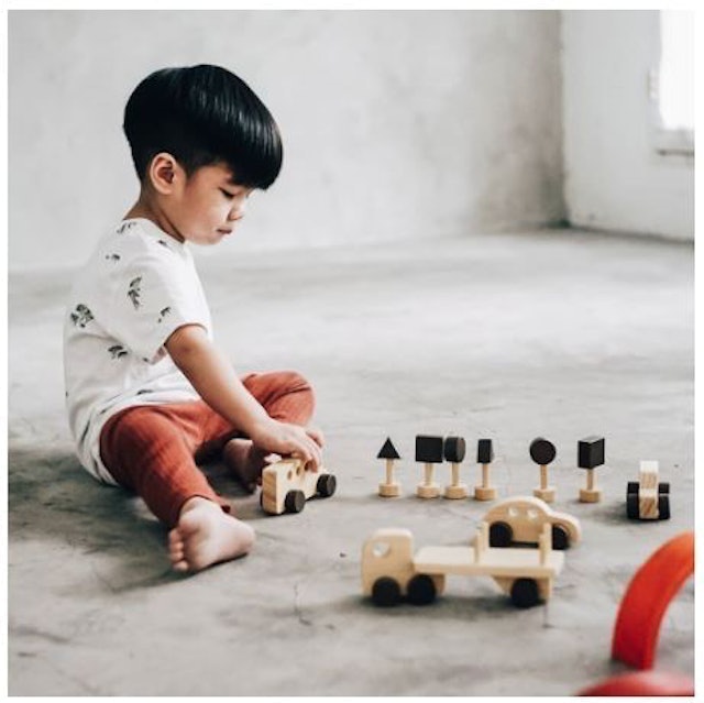 Letter in Pine Car Collection