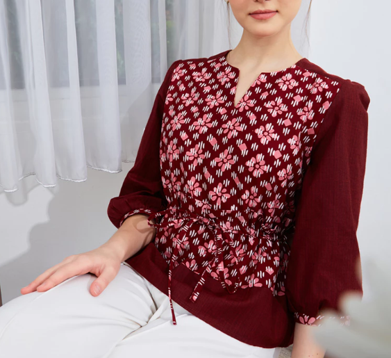 Nayara Namika Blouse Batik 3