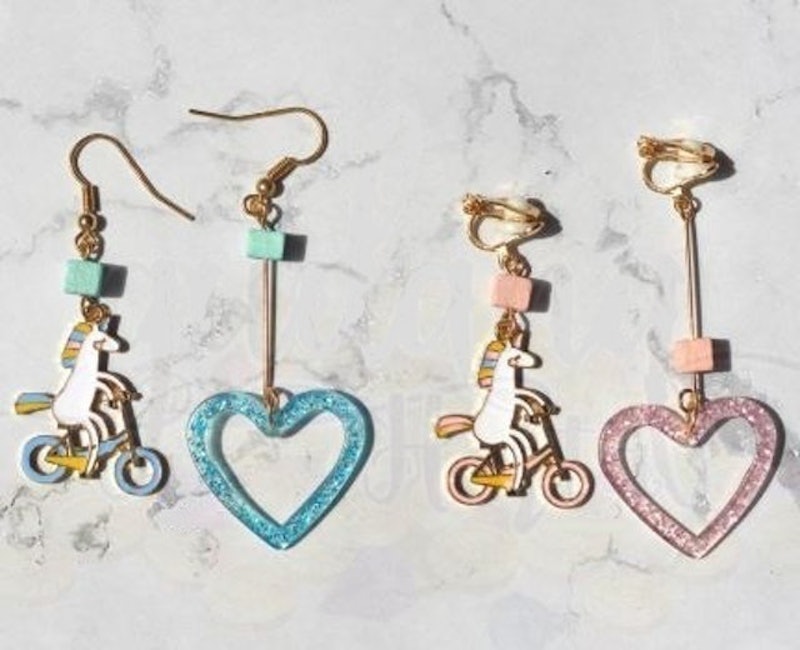 Asymetric Earrings Unicorn and Heart 2