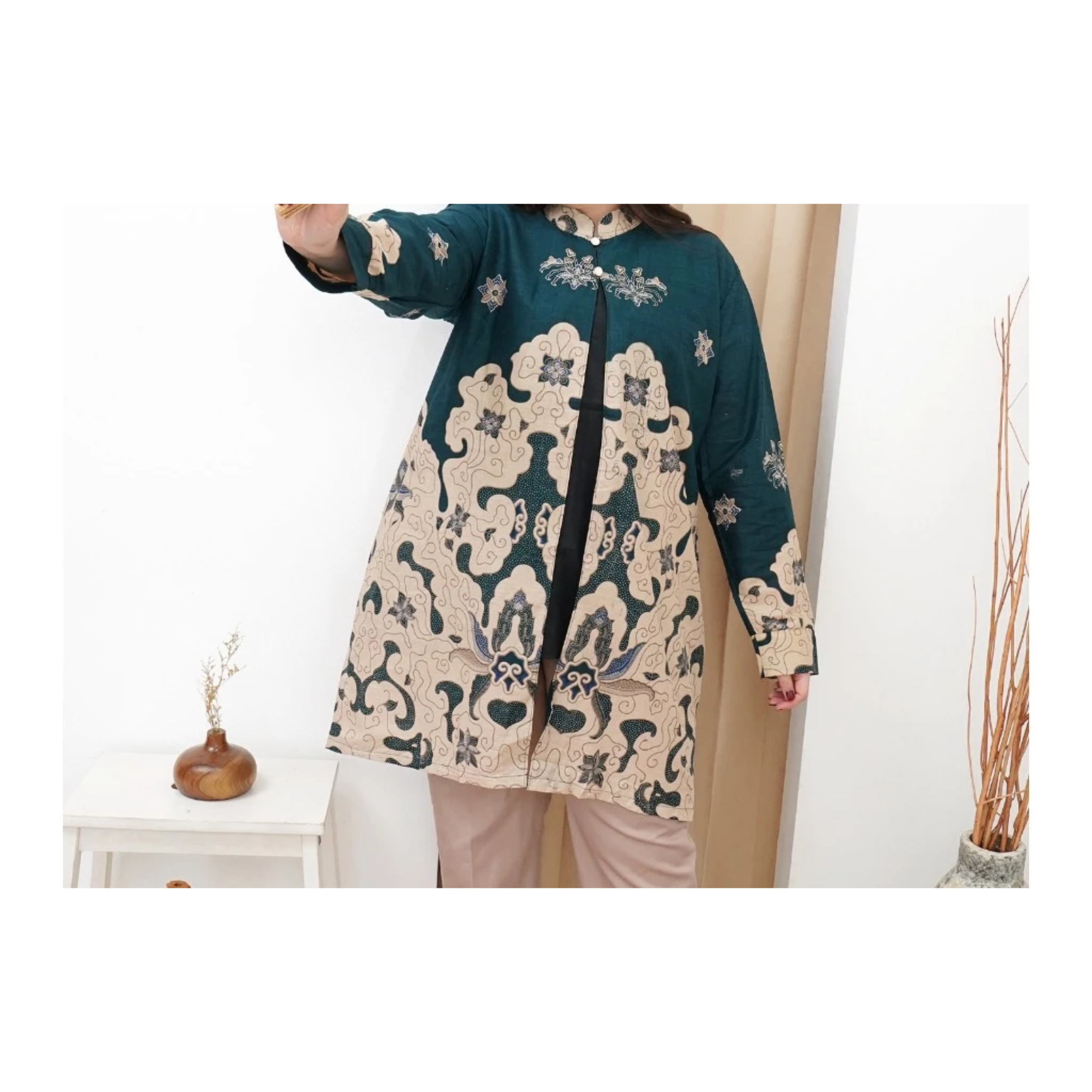  Melarge Tunik Batik Jumbo Hanum