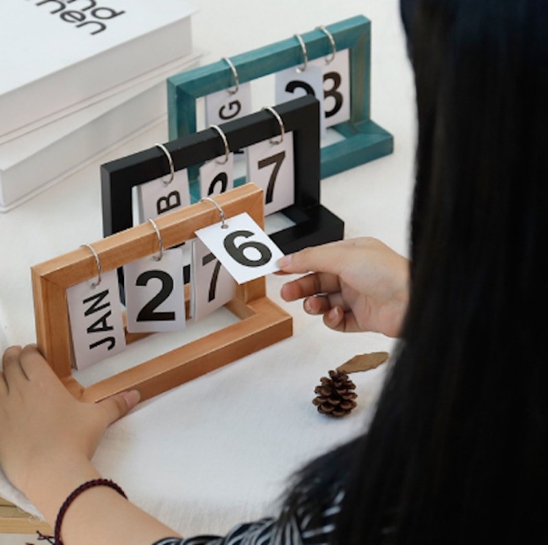Kalender Aesthetic Meja Mini 5