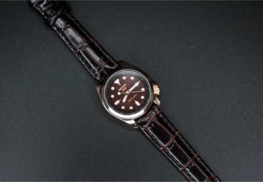 SEIKO 5 Sports SKX series 3