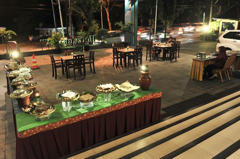 Grasia Hotel Semarang 4