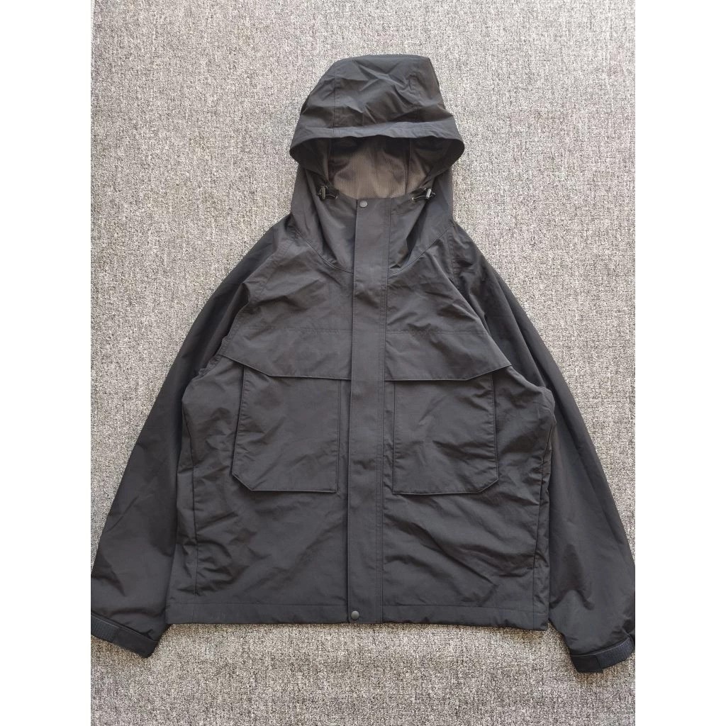 Fast Retailing Indonesia Uniqlo Jaket Parka Tahan Angin