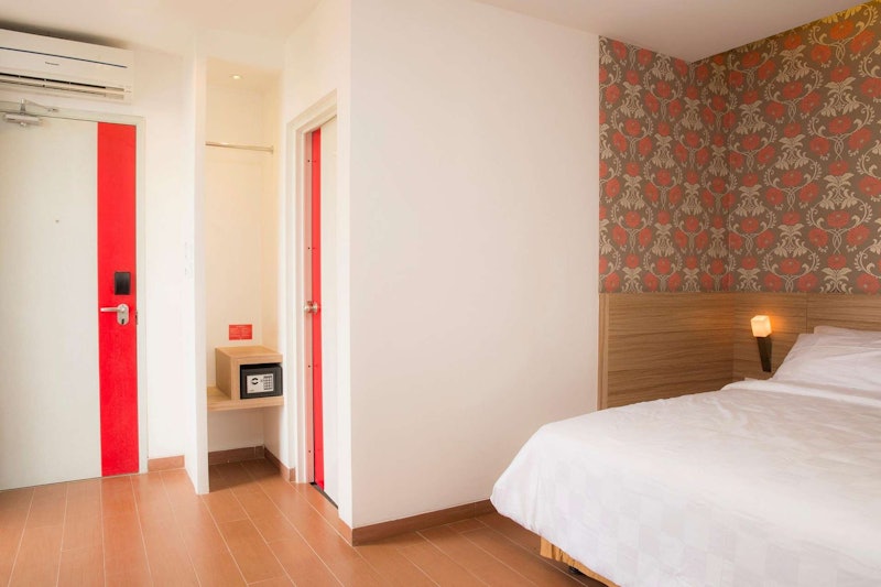 DeMIRA Hotel Gubeng Surabaya 2