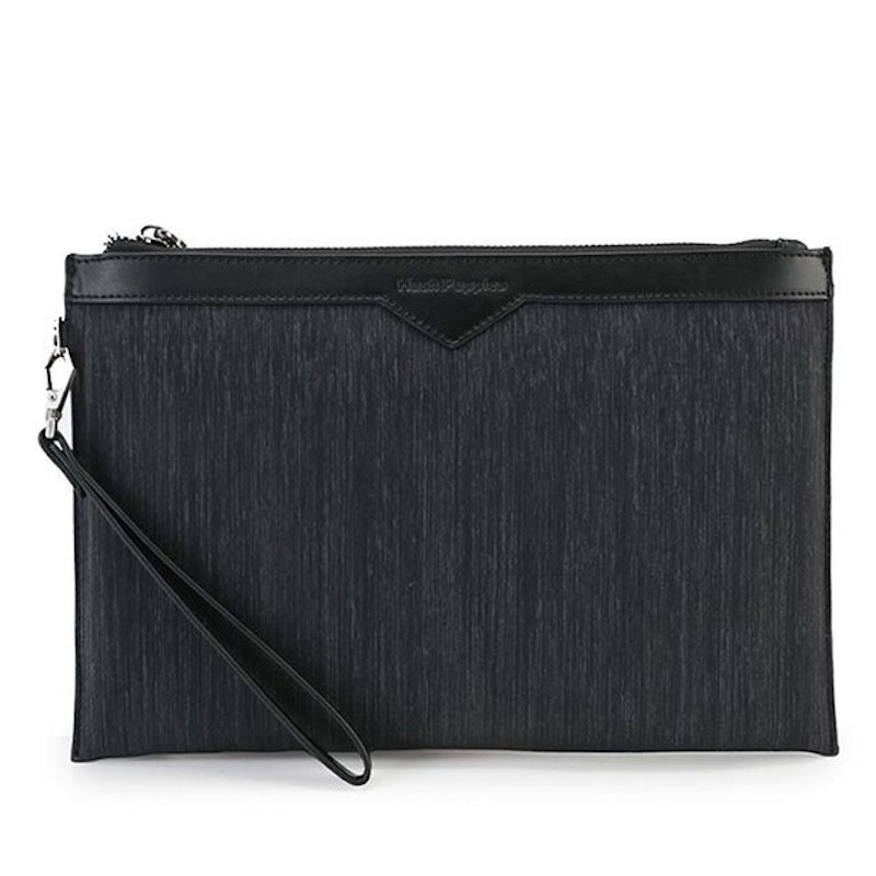Melon Clutch 912 In Black 1