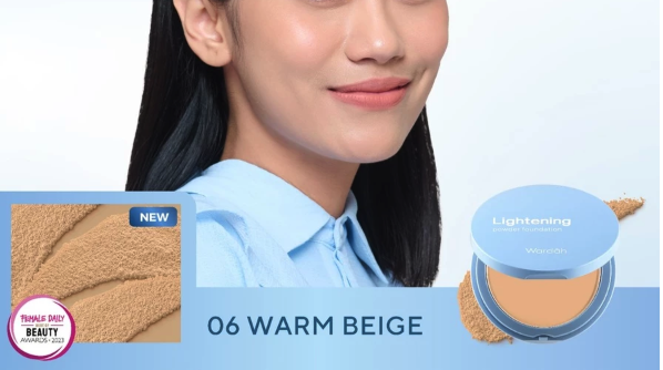 Paragon Technology and Innovation Wardah Lightening Powder Foundation Light Feel 32W Warm Beige