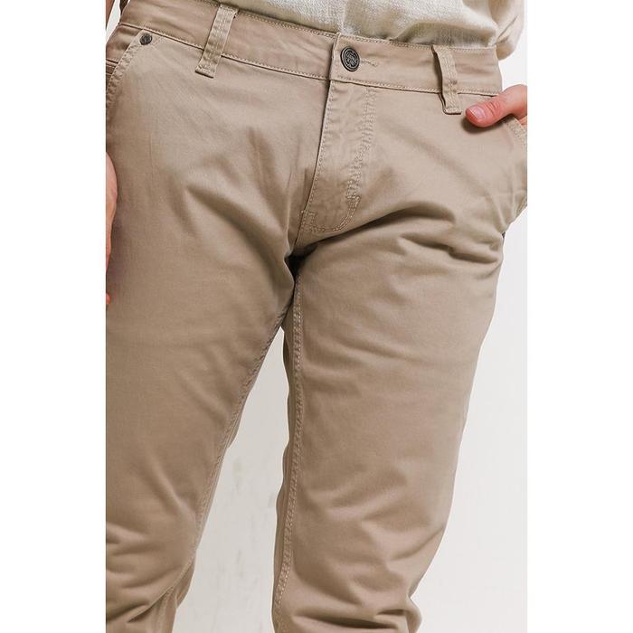 Multi Garmenjaya Cardinal Chinos Skinny Pria C0040BK12A