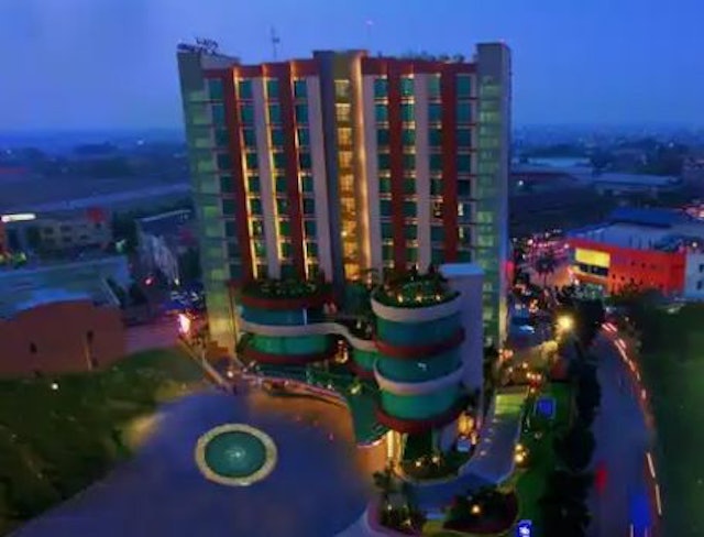 Grand Soll Marina Hotel Tangerang 2