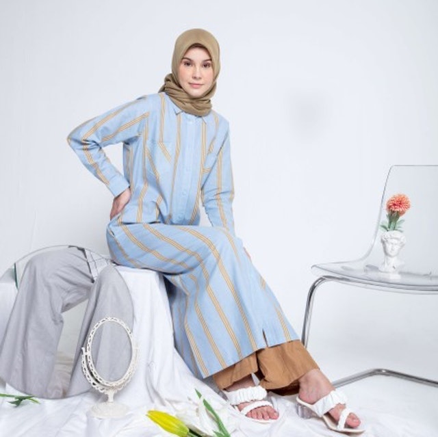 Rahadatul Hana Long Shirt