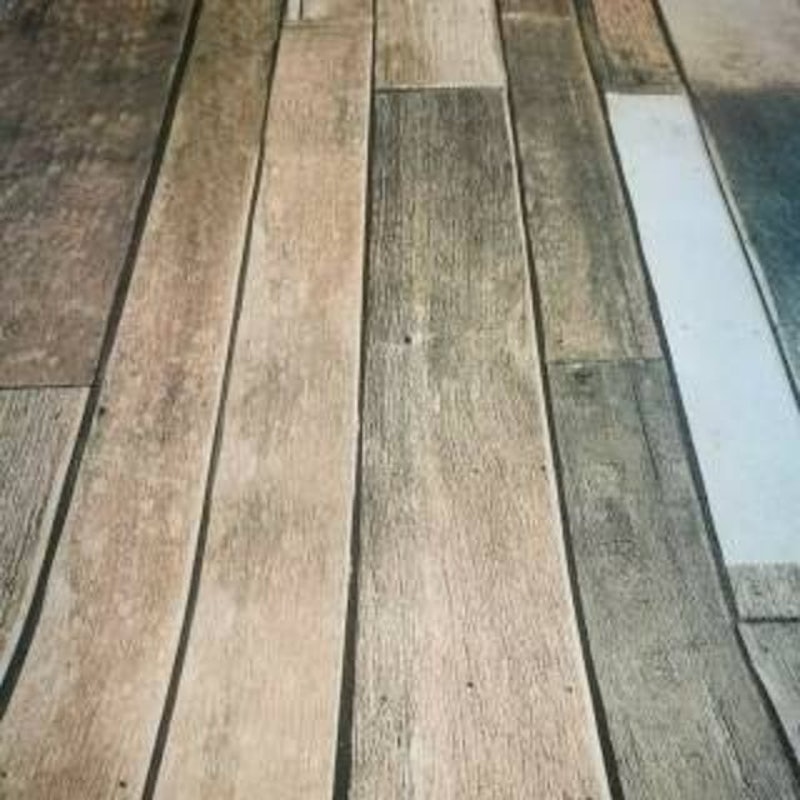 Wallpaper Kayu Rustik Klasik 1