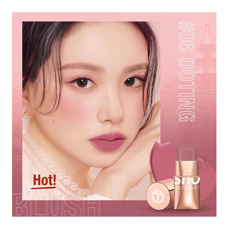 O.TWO.O Glow Colour Bounce Blush 06 DOTING 2