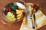 10 Rekomendasi Restoran di Bandung Terbaik 4