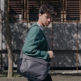 10 Rekomendasi Messenger Bag untuk Bersepeda Terbaik (Terbaru Tahun 2026) 3