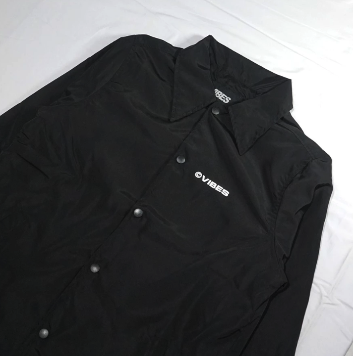  VIBES APPAREL Wirepeace Coach Jacket