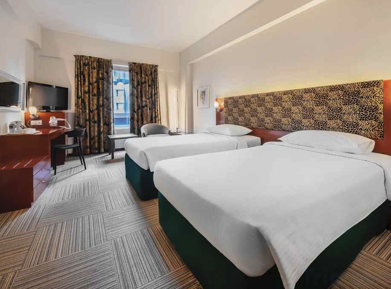 Strand Hotel Singapore 2
