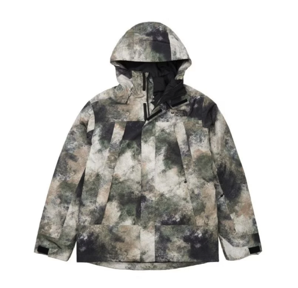 7 Rekomendasi Jaket The North Face untuk Pria Terbaik (Terbaru Tahun 2026) 4