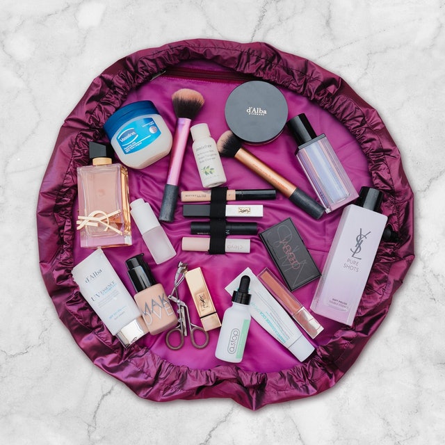 Things Untouched EASEE BOLD Cosmetic Bag (Russian Violet)