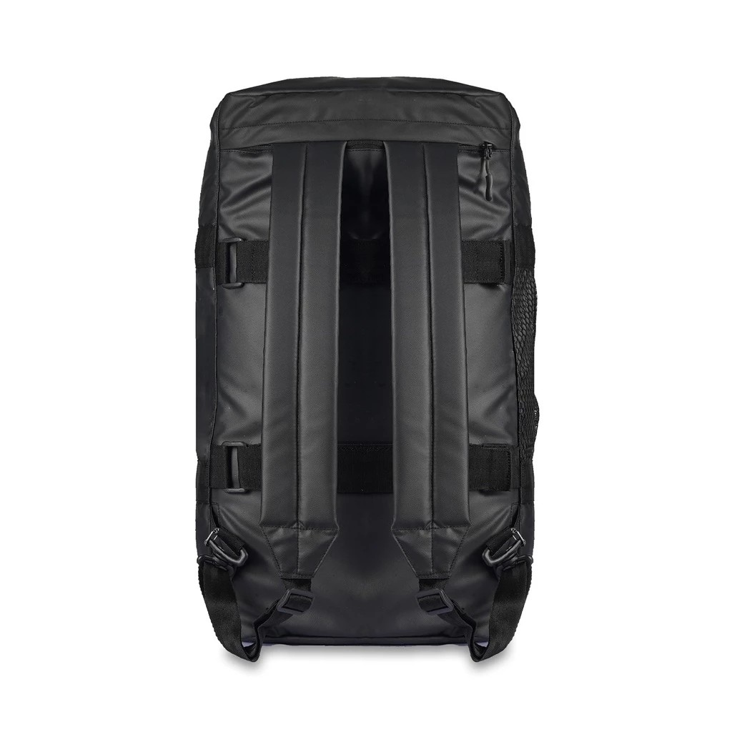  Straight Vision Brian Water Resistant Travelbag