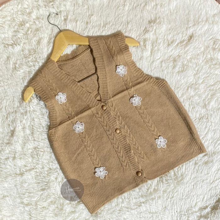  Haseena Vest Knit Naima