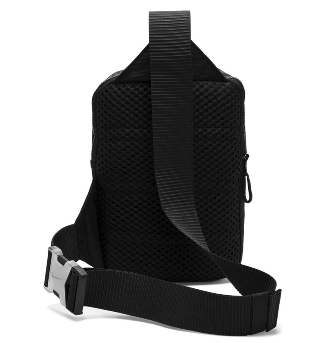 Essentials Advance Hip Pack  4
