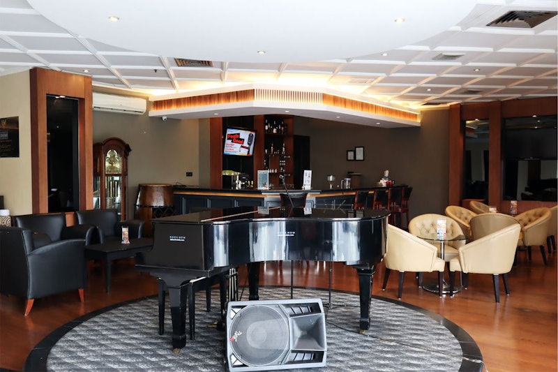 Dafam Hotel Semarang 4