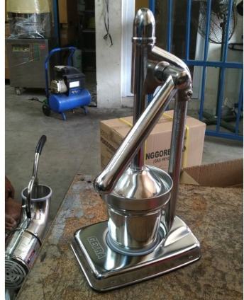 Royal Sutan Agung Getra Pemeras Jeruk   WM-1078