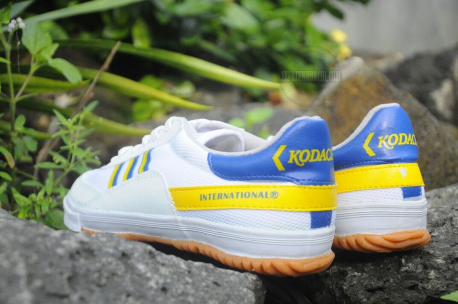 Kodachi Suksestama Kodachi Kuning Biru 8116 