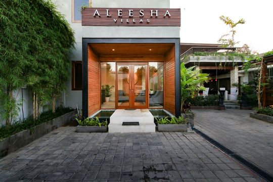 Aleesha Villas and Suites 1