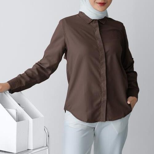  COTTON INSTYLE Belvia Kemeja Basic Wanita