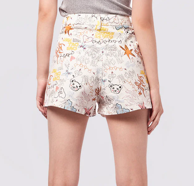 Cut Out Waist Printed Denim Shorts 2