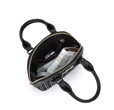  Kimura Carnu Half Moon Bag Mini Rajut  6128