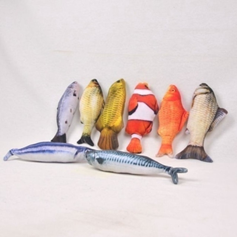 CATNIPKISS Mainan Kucing Doll Fish 2