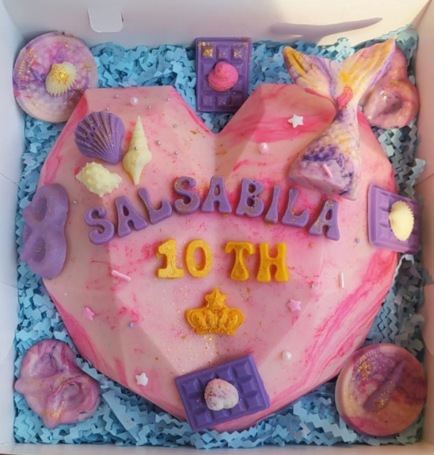 Pinata Cake Surprise Cake