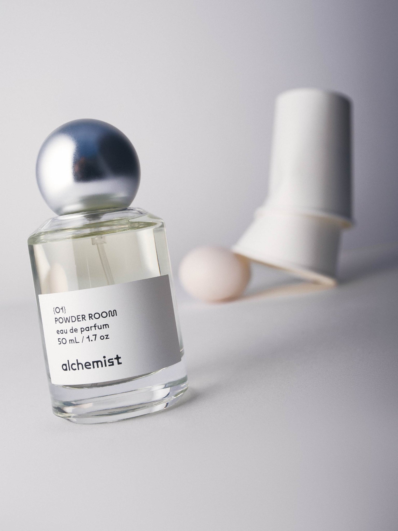 Dalea Kreasi Nadisanti Alchemist Powder Room Eau de Parfum