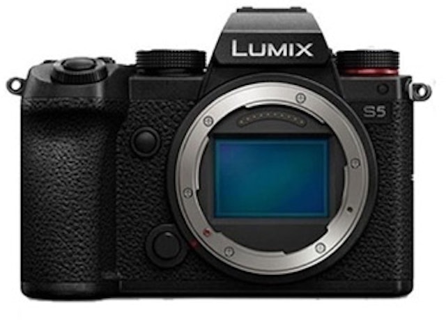 LUMIX S ｜ DC-S5