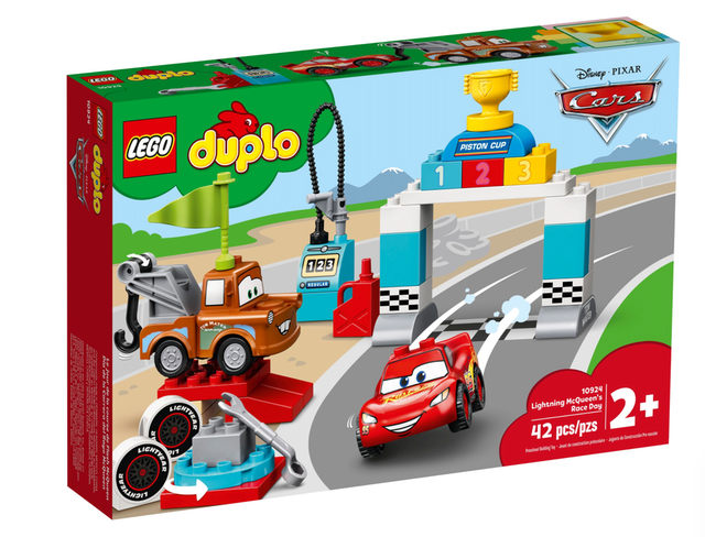 DUPLO Lightning McQueen's Race Day 2