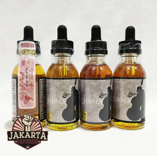 Karya Sinar Abadi Manhattan Jersey Java Tobacco Kretek with Traditional Cappucino