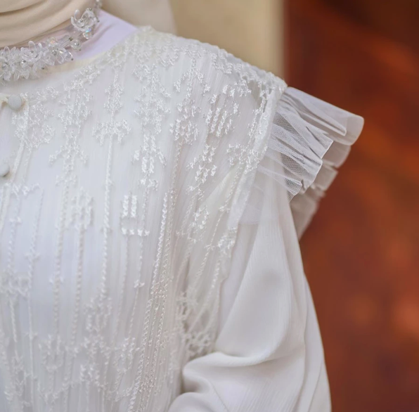 Kals Corpora Indonesia ZM Zaskia Mecca Zeta Gamis Wanita White Series Binar Samudra