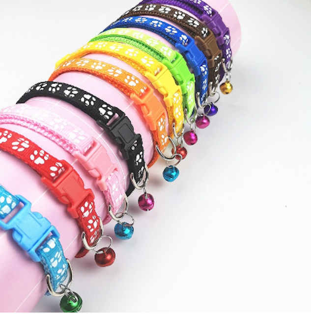 Cartoon Footprint Cat Collar 2