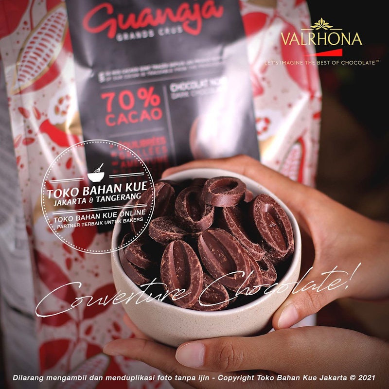 Valrhona Guanaja 70% Dark Chocolate 100 g 2