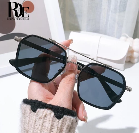 Robins De Eyewear  Robins Sunglasses Black K0039