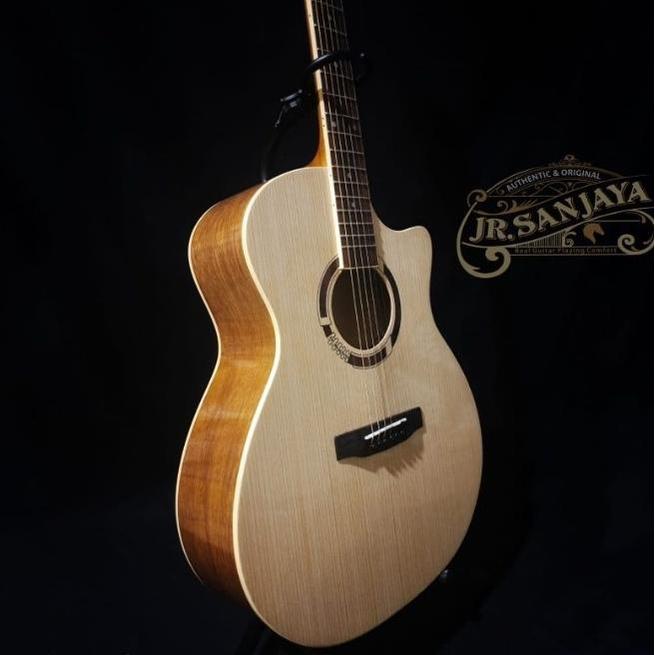 JR.Sanjaya Gitar Akustik Dream 01