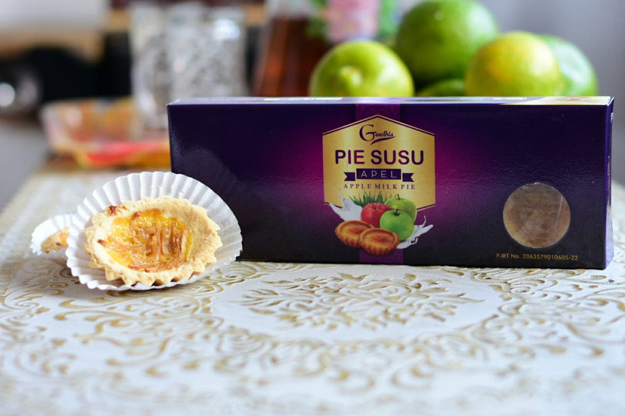Gendhis Pie Susu 