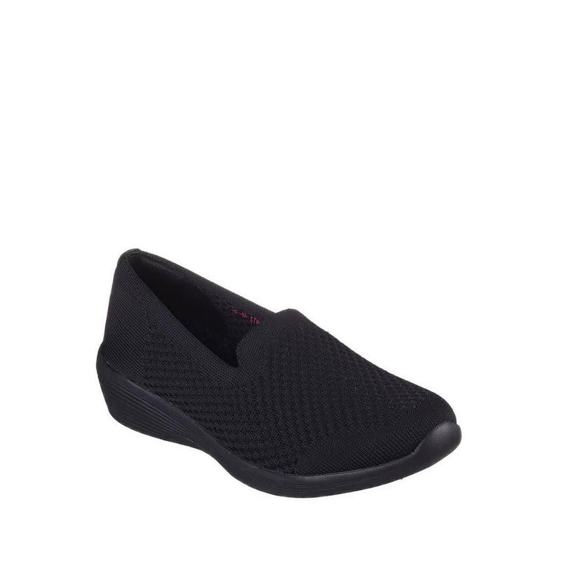 Skechers Arya Women's Leisure Shoes - Black 5