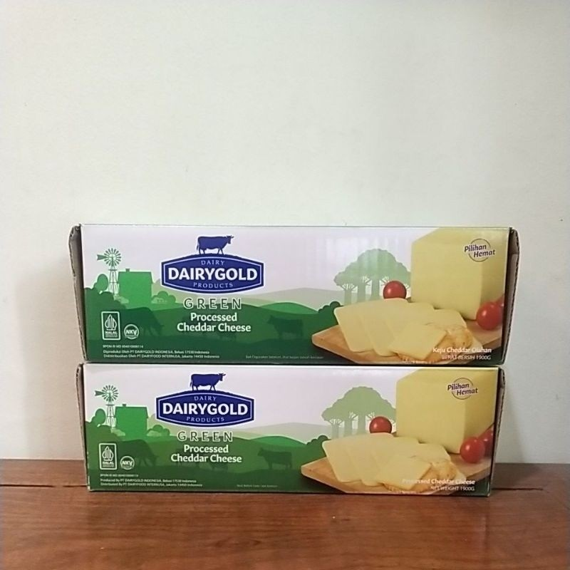 Dairygold Indonesia Dairygold Green Cheddar Cheese 1,9 kg