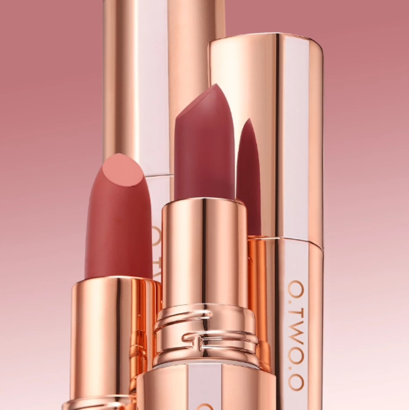 O.TWO.O Misty Kiss Lock Color Matte Lipstick M13 Sunset 3